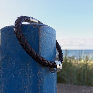 Mens Coastline Hoop Bracelet | Leather Bracelet | Travel Inspired Gift | Map Jewelry | Mens Map Bracelet | Travel Bracelet