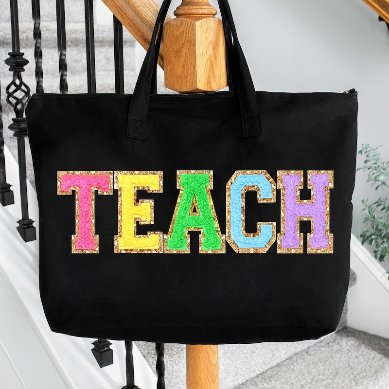 Teacher Gift Bag - 60+ Gift Ideas for 2025