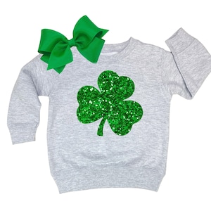 Glitter Shamrock Shirt Girls St Patricks Day Sweatshirt Toddler St Patricks Day Outfit Girl St Patricks Day Shirt Irish Shirt Lucky Shirt