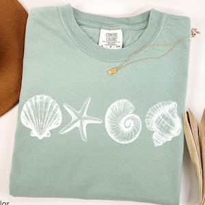 Comfort Colors® Sea Shells 90s Vintage Style Tshirt, Retro Y2k Ocean Shell Shirt, Sea Lovers Shirt, Summer Ocean Shirts, Cute Sea Animal Tee