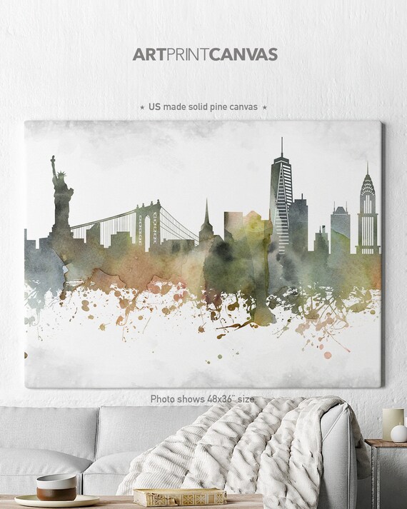 Empire State Building Watercolor Skyline Souvenir New York T-Shirt Empire State Building Watercolor Skyline Souvenir New York T-Shirt