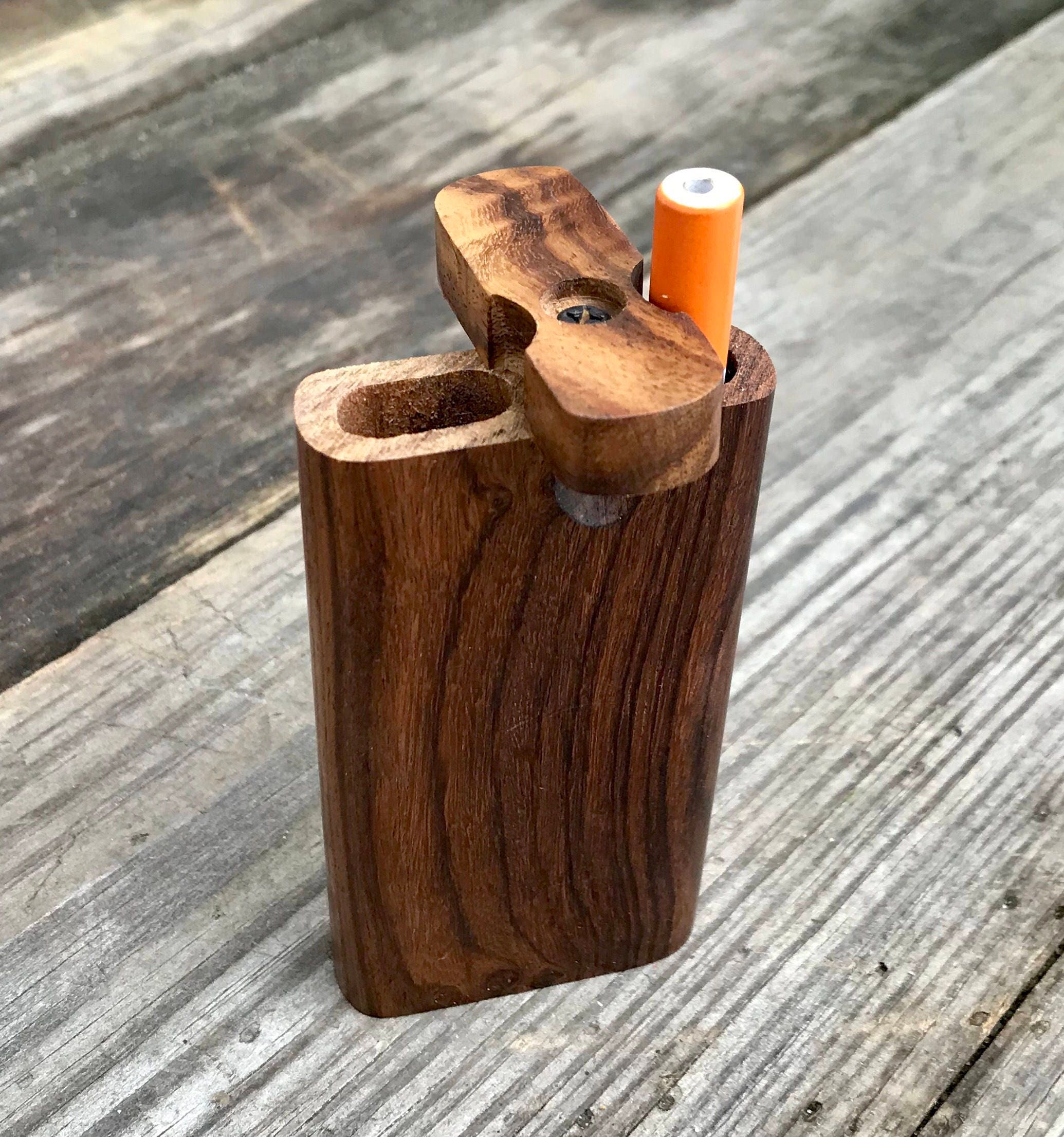 Wooden dugout,wood dugout,one hitter pipe,dugout with bat 