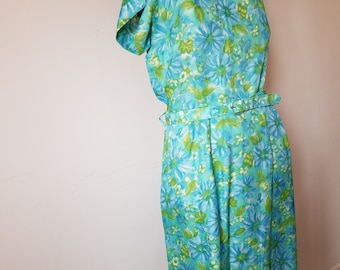 Vintage 1960's Day Dress/ 1960s Dress / 60s Day Dress / 60s Floral Dress / Summer Dress / House Dress