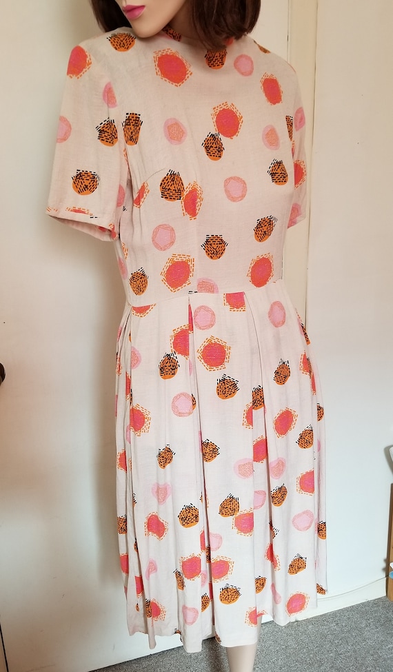 Vintage 1950s day dress /50s dress/summer dress/50