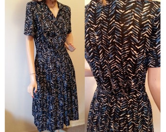 Vintage 1960's Dress 60s Shirtwaist Casual Day Dress Summer Women's Dress