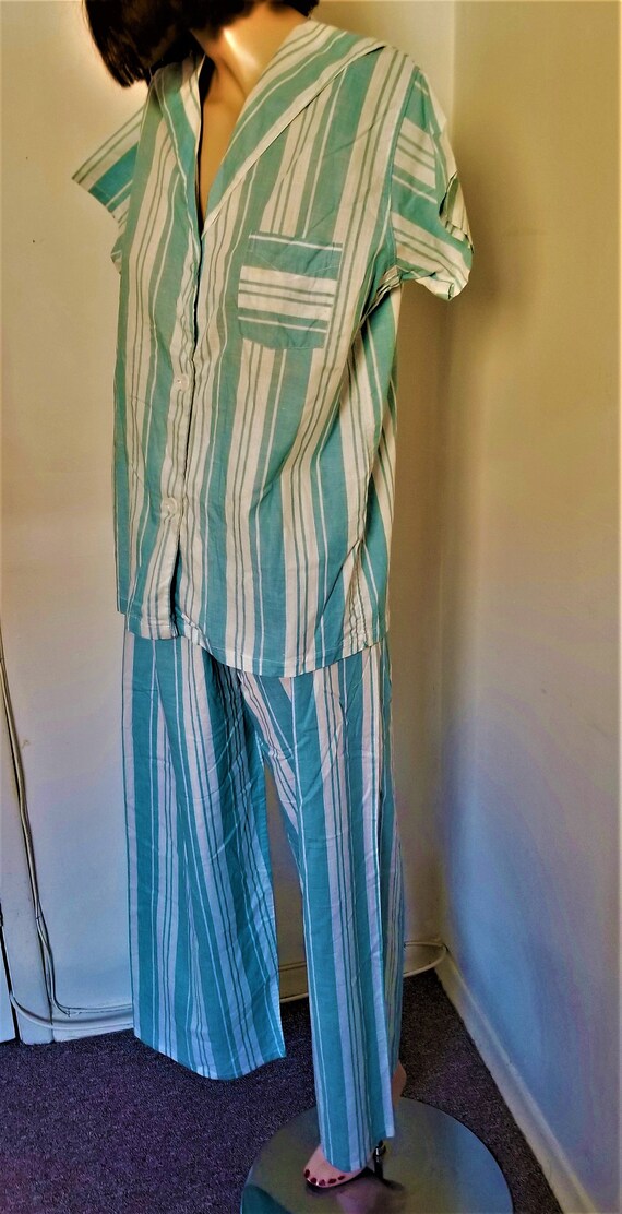 Vintage 1950s Women's Striped Pyjama Set Four+ Pi
