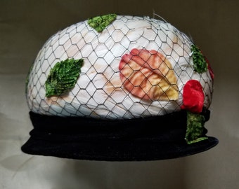 Vintage 1960's Feathered Bubble Hat 60's Iconic Fall Bubble Hat Helmet Hat Feathers Felt