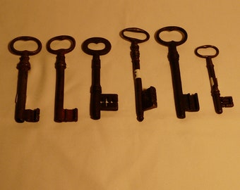 Lot of 6 keys SKELETON vintage