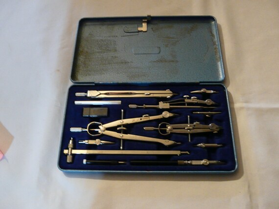 STAEDTLER Compas Box , compas staedtler - Vimarsana News