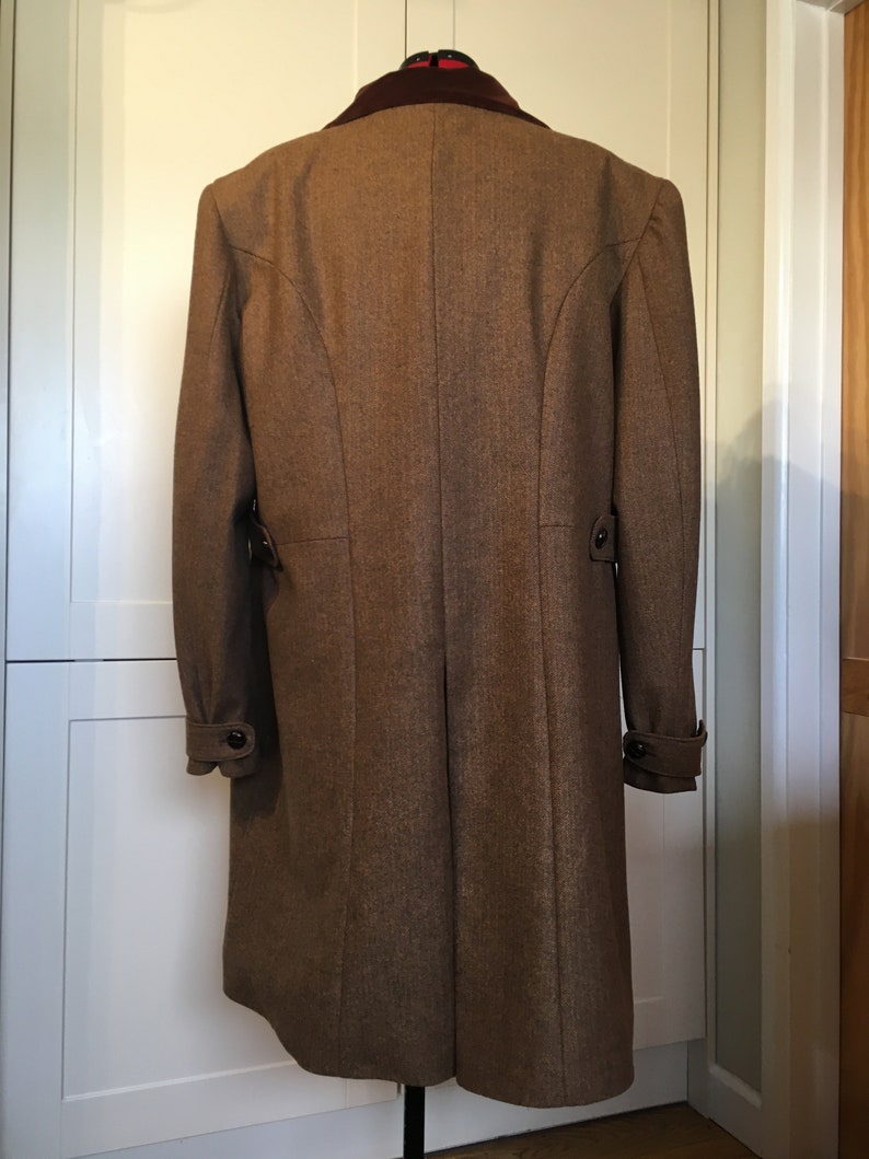 Frodo Baggins Travelling Coat. Herringbone Tweed with Velvet Collar Coat. LOTR Cosplay. image 2