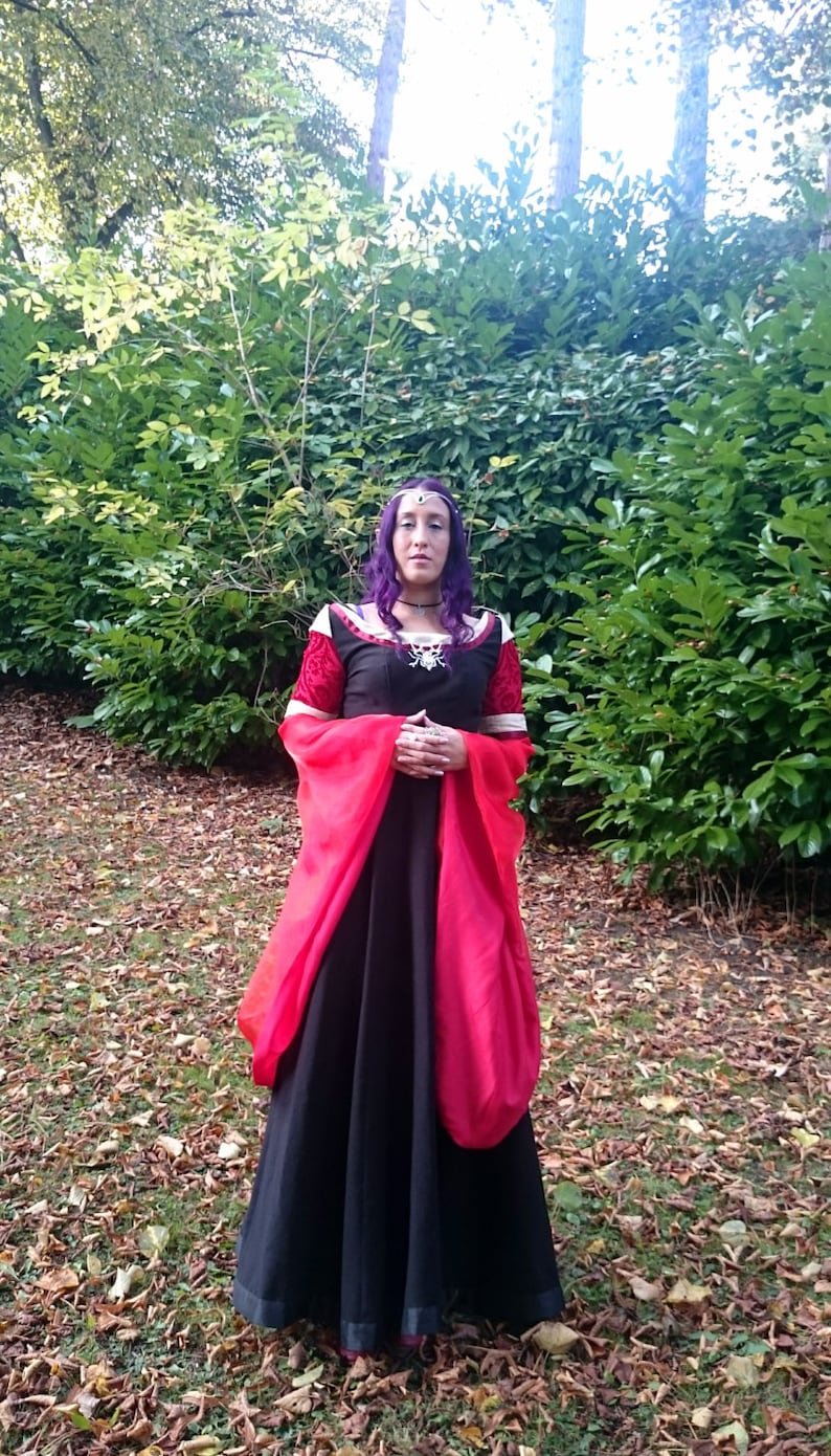 Arwen-Inspired Dress. Medieval Style Dress. Elven Wedding Gown. Renaissance Dress. LOTR Fantasy Dress. image 5
