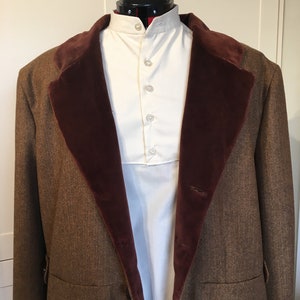 Frodo Baggins Travelling Coat. Herringbone Tweed with Velvet Collar Coat. LOTR Cosplay. image 3