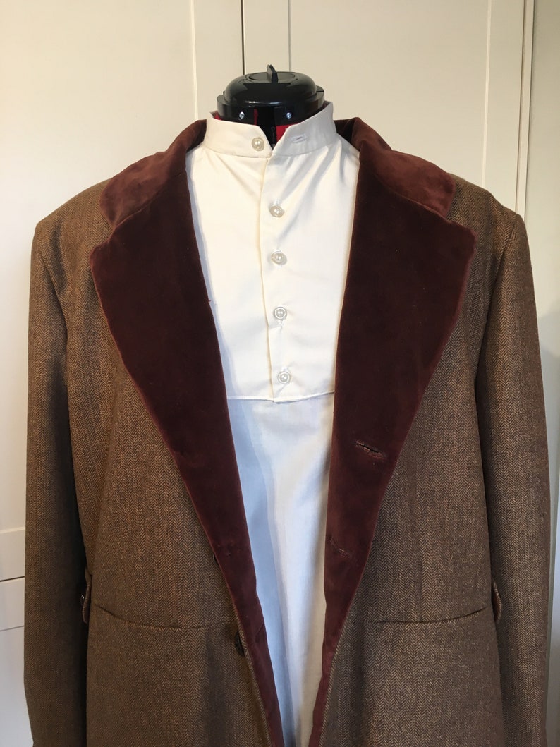 Frodo Baggins Travelling Coat. Herringbone Tweed with Velvet Collar Coat. LOTR Cosplay. image 3