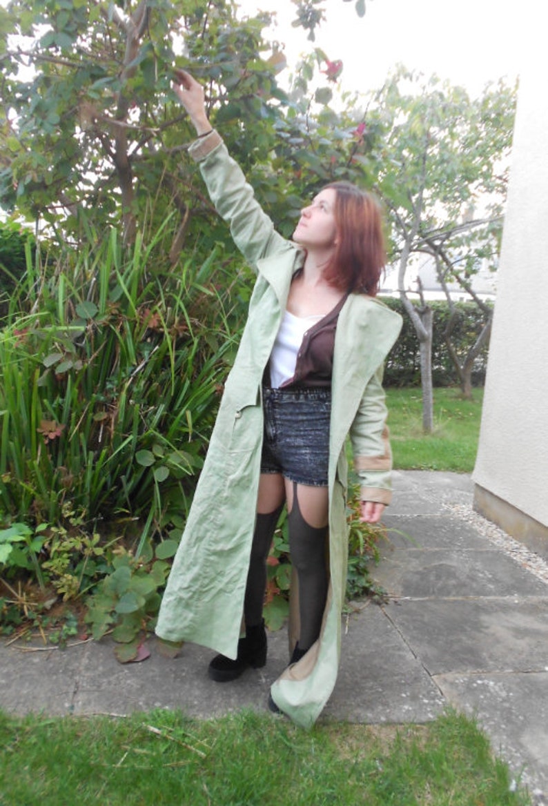 Alice 'Resident Evil' Trenchcoat. Linen and Suede Cosplay Duster Coat. image 2