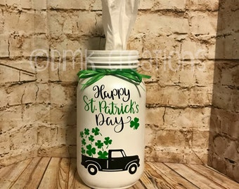 St. Patrick's Day Mason Jar Tissue Holder, painted mason jar, tissue holder, mason jar, St. Patrick's decor, shamrock, hostess gift, clover