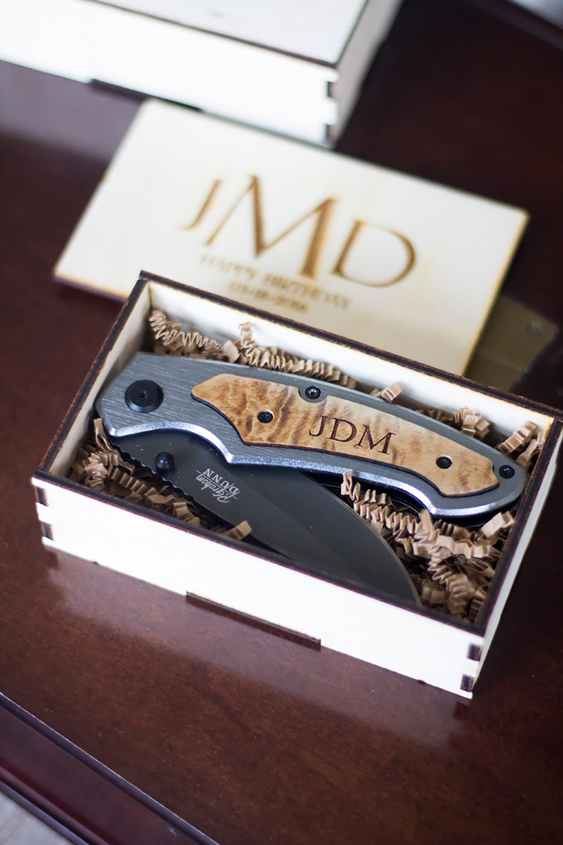 Groomsmen Knife Personalized Pocket Knives Personalized Knife for Groomsmen Knife Gift Set, Weddings, Gifts & Mementos, Groomsmen Gifts image 1