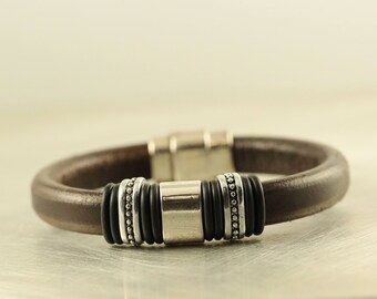 Leather anniversary, mens bracelet, unisex gift, gift for men, boyfriend gift, leather cuff, anniversary gifts, gift for him, mens gift