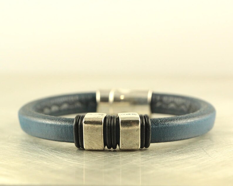 Magnetic Bracelet Cuff Bracelet Bohemian Bracelet Navy Leather Bracelet Regaliz Leather Mens Leather Mens Gift Men Leather Bracelet