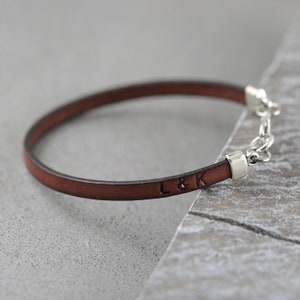 Personligt läderarmband för män, herrarmband, personligt läderarmband för män, fars dag-present, herrpresent, alla hjärtans dag-present till honom