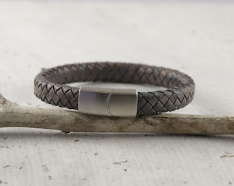 Men leather bracelet, father in law gift, braided leather bracelet with magnetic clasp, grey bracelet for men, new dad gift from wife
