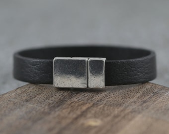 Bracelet pour hommes personnalisé. Bracelet unisexe noir.