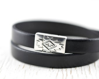 Surfer bracelet, black leather mens viking bracelet