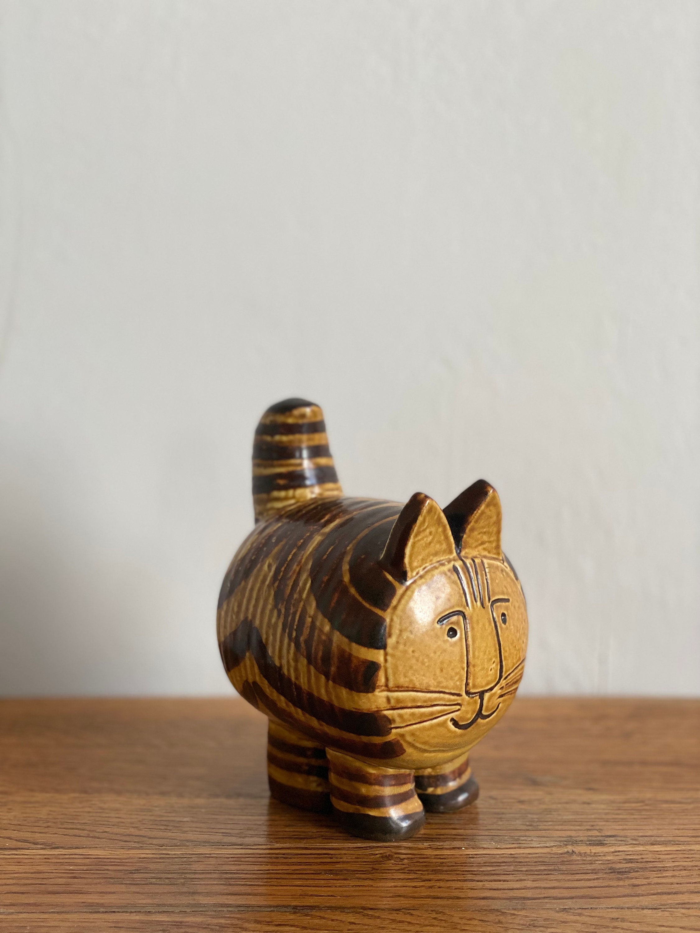 Lisa Larson Cat 