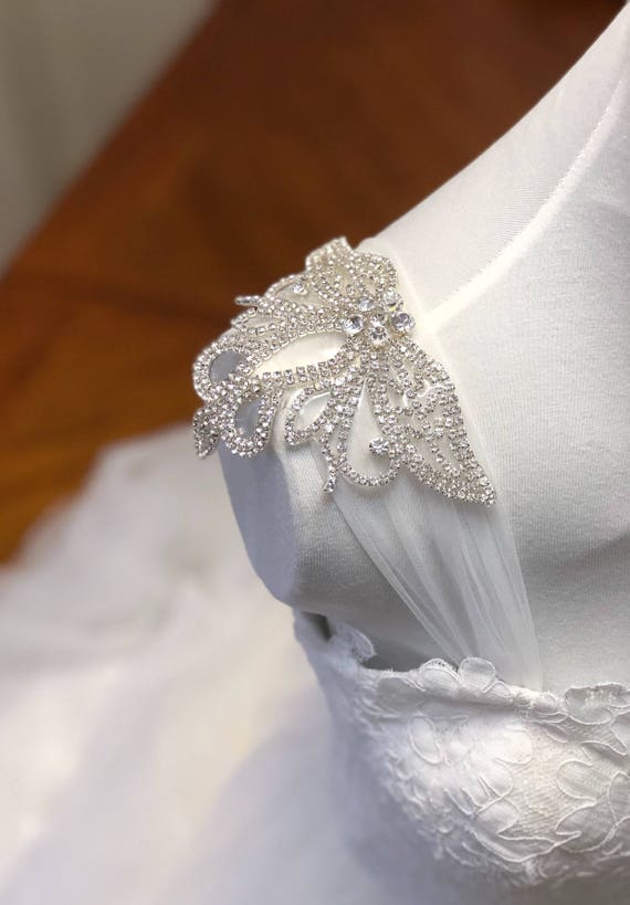 detachable straps for wedding gowns