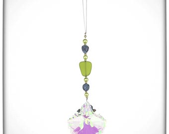 Lime Green Shell Crystal Sun Catcher: Ocean-Inspired Rainbow Maker