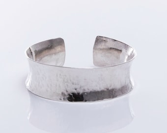 Curved 925 Sterling silver, hammered textured cuff bracelet. This handcrafted cuff is the perfect self gift and an ideal gift for summer