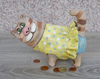 Cat lover gift Money bank ceramic Funny kitty cat decor Piggy bank cute cat Ceramic animal sculpture Painted ceramic One of a kind