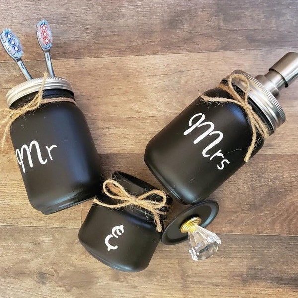 Mr and Mrs Mason Jar Etsy