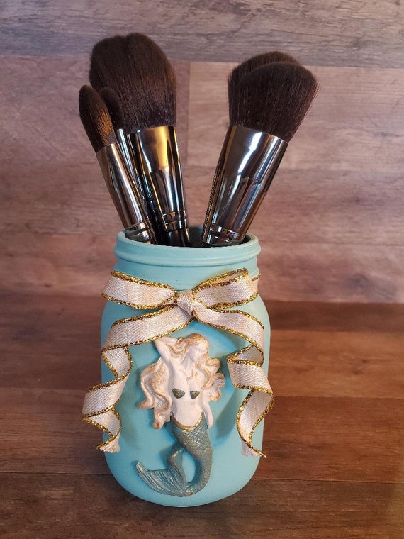 Turquoise Cameo Mermaid Make up Brush Holder 