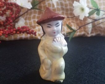 Vintage Japanese Woman with Fan Figurine - Made in Japan