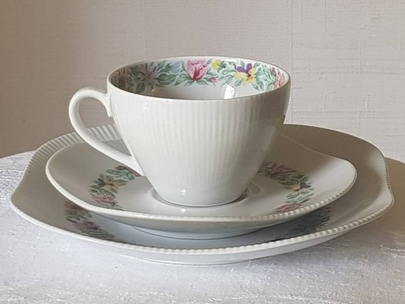 Upsala Ekeby Karlskrona STELLA Sweden Vintage Ceramic Trio Set Cup