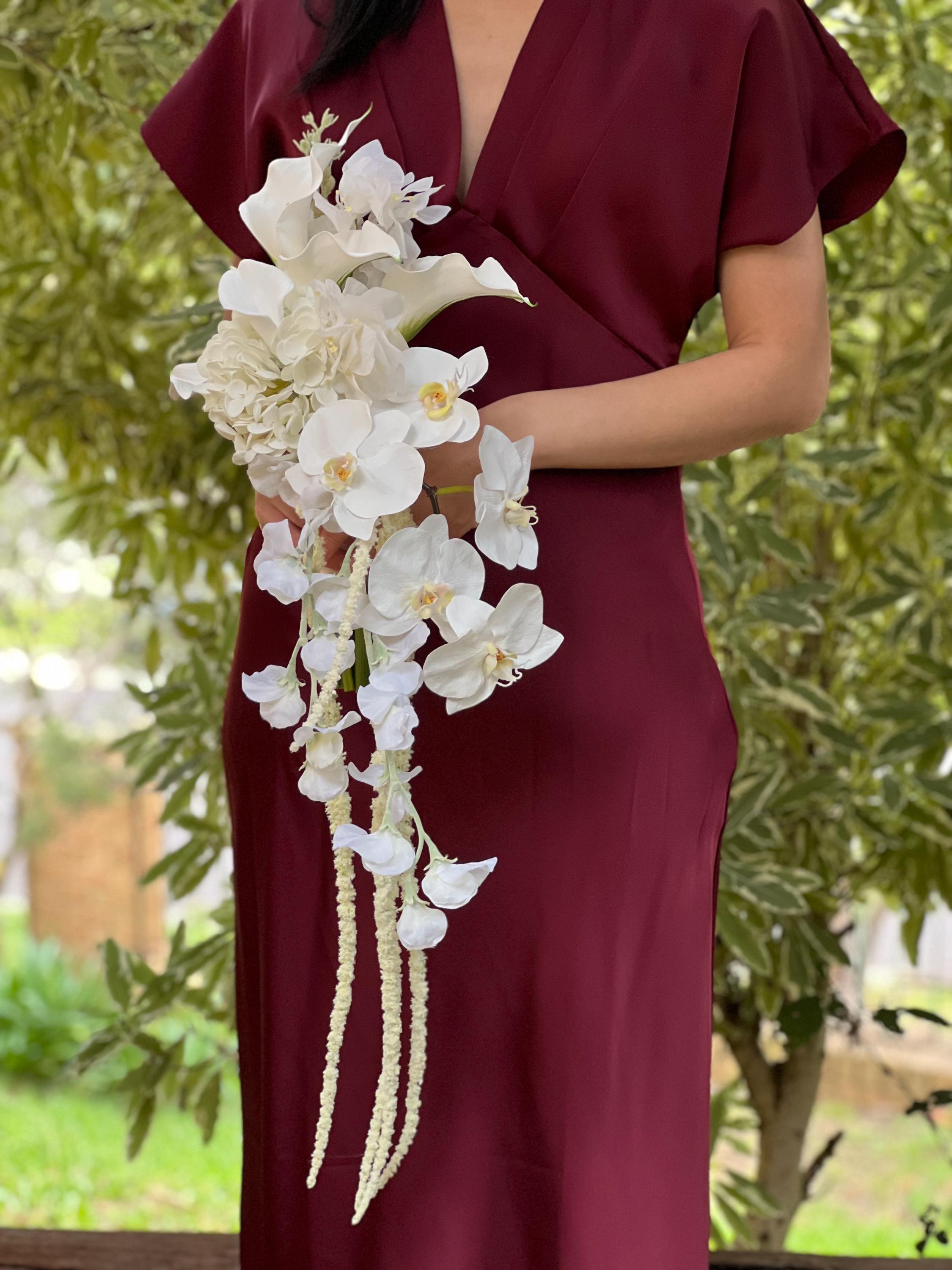 burgundy bouquet adare dress White Cascading Bridal Bouquet, monochrome Bouquet, hydrangeas, delphiniums, calla lilies, bougainvillea, sweet peas, amaranthus, orchid Color:Chambray Daisy Scatter