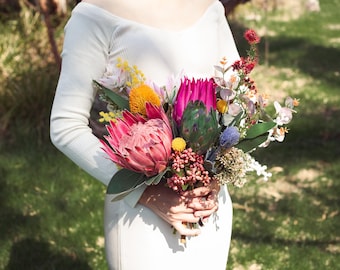 プロテアとバンクシア　ブーケ 生花】Spot入荷!バンクシアブーケ 6/27-7/2届【WE】 - 花材通販はなど