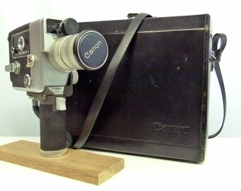 Vintage Canon 512 Auto Zoom Cine Camera With Filters and Leather Case - 1960's - Very Retro
