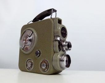 Vintage Eumig C3 8mm Cine Camera - Mechanical - With Filter Lens, instructions and Handle - 1950s