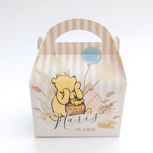 Winnie the Pooh classic floral Personalised Children’s Party Box Gift Bag Favour