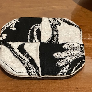 18p Pot Holder Coaster Fabric Artisan Onyx Black Dove White