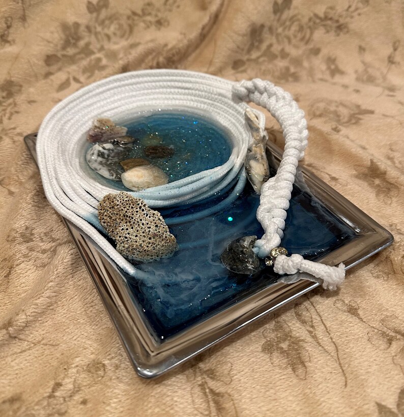 Resin Rope Coiled Basket Bowl Pottery Artisan Round Dewey Beach Sea ...