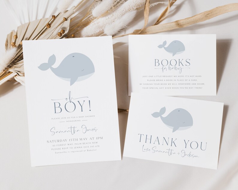 Op de afbeelding: Babydouche uitnodigingsset met een grijze walvis illustratie. De set bevat een uitnodiging met de tekst "Oh Boy!", een "Boeken voor Baby" kaart en een "Bedankt" kaart. De uitnodiging bevat de datum, tijd en locatie.