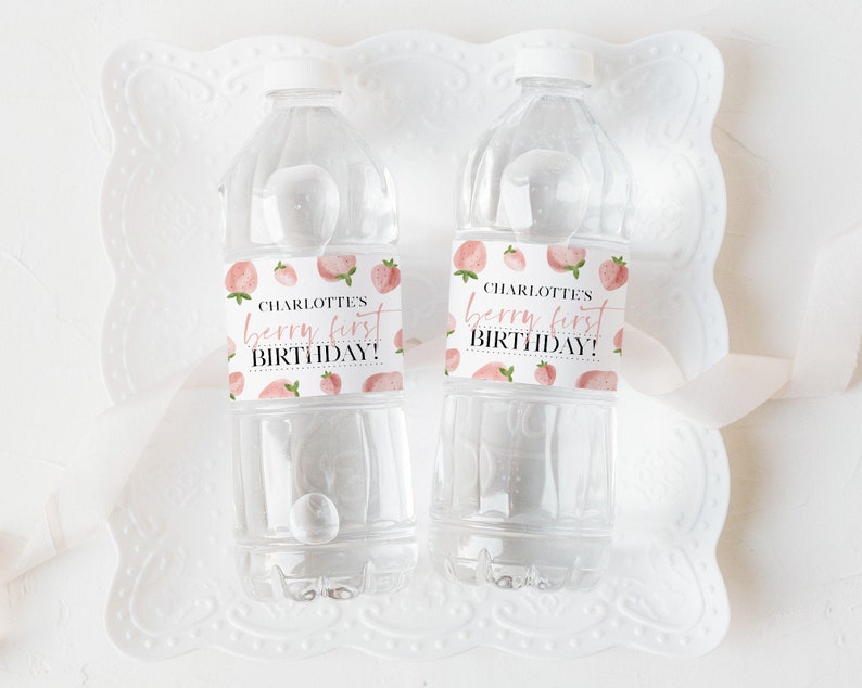 Berry Water Bottle Labels, Strawberry Water Labels, Printable Water Bottle Label, Berry First Birthday Water Labels, Girls 1st Birthday 画像 1