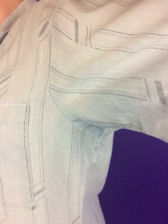 Années 70 VTG délavé fané régression chemise rayé boutonne chemise régression à manches courtes Cal soleil 486a85 Années 70 VTG délavé fané régression chemise rayé boutonne chemise régression à manches courtes Cal soleil 486a85