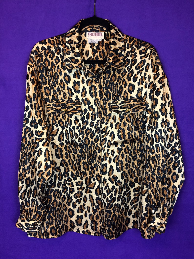 VTG 80s gold button up long sleeve button up shirt leopard Maggy London 14 silk safari animal print