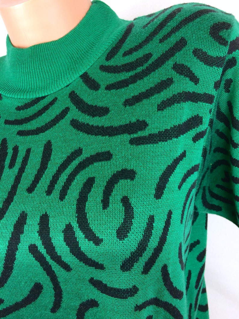 VTG pullover sweater blouse green black BFA Classics spirals Made in USA 80s