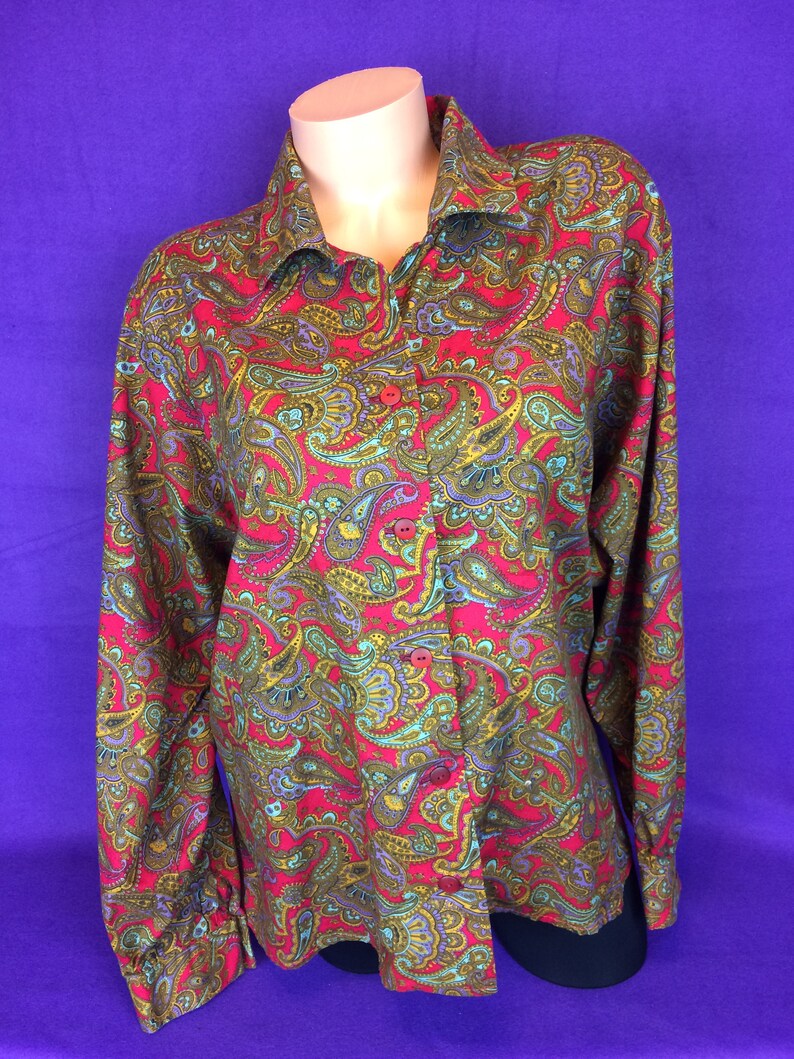 VTG 80s paisley pattern- no tag handmade long sleeve button up shirt office wear oversized wear to work multicolored