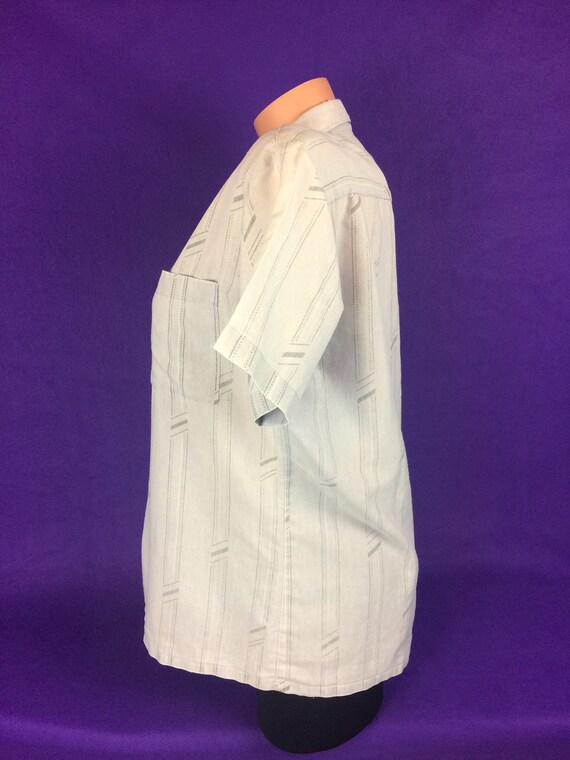 Années 70 VTG délavé fané régression chemise rayé boutonne chemise régression à manches courtes Cal soleil 486a85 Années 70 VTG délavé fané régression chemise rayé boutonne chemise régression à manches courtes Cal soleil 486a85