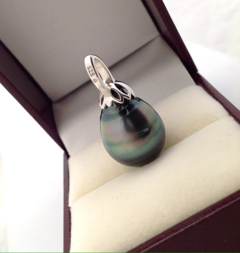AAA Yellow Gold Tahitian Pearl White Gold 925 Sterling Silver Tahitian Pearl Pendant South Sea Pearl 9k Solid Gold 13.5 x 18mm